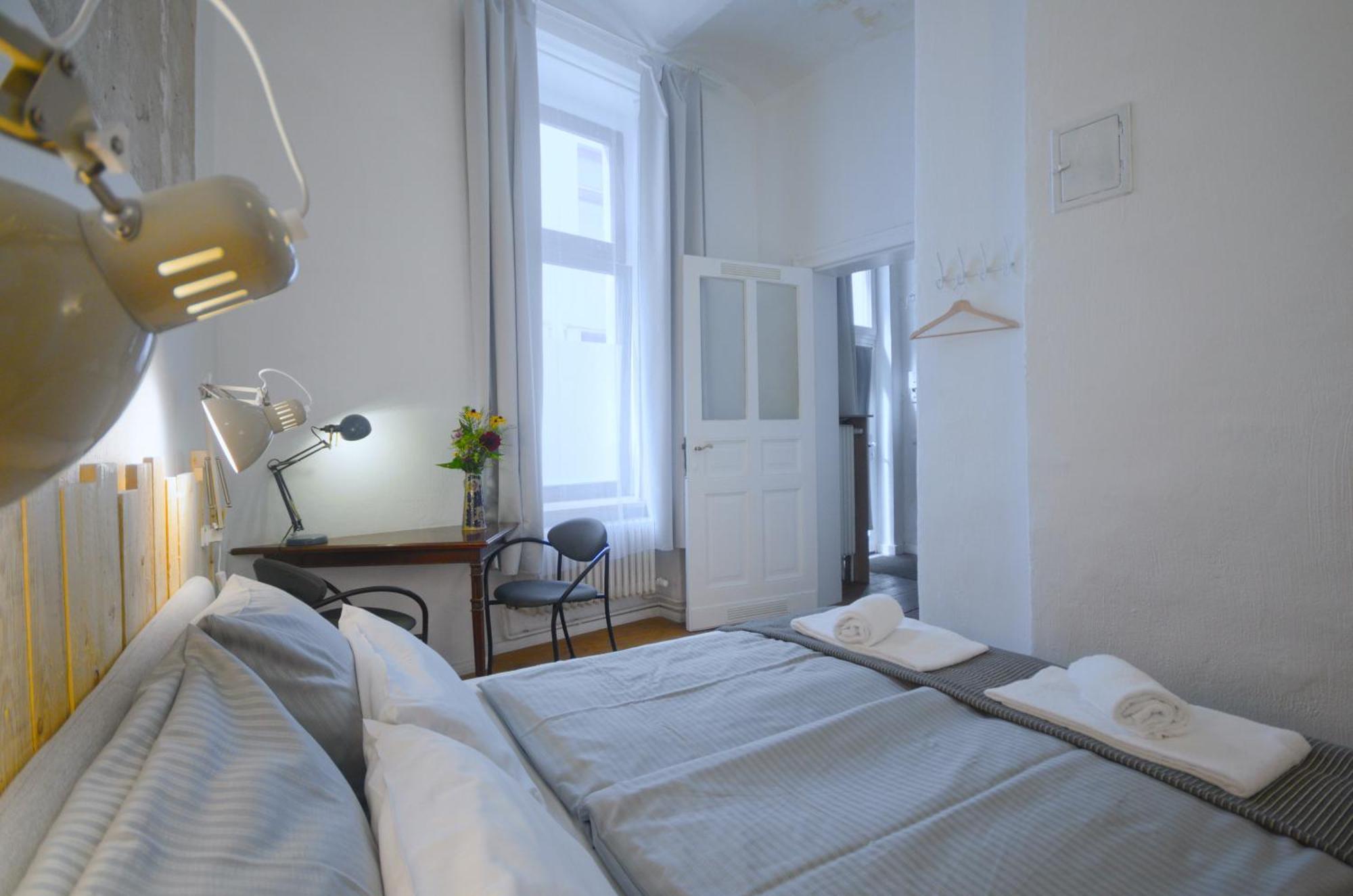Courtyard Apartment Berlim Exterior foto