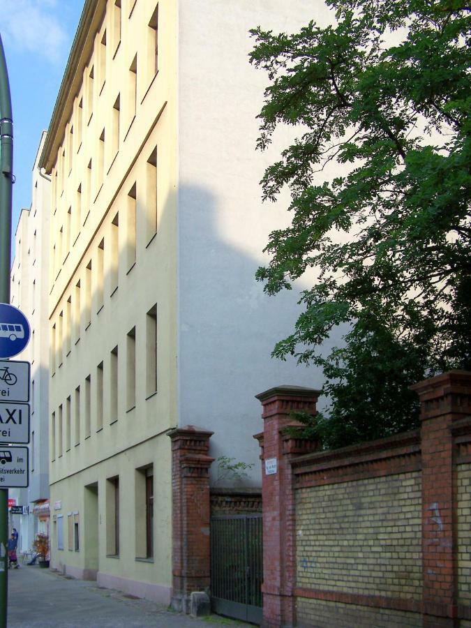 Courtyard Apartment Berlim Exterior foto